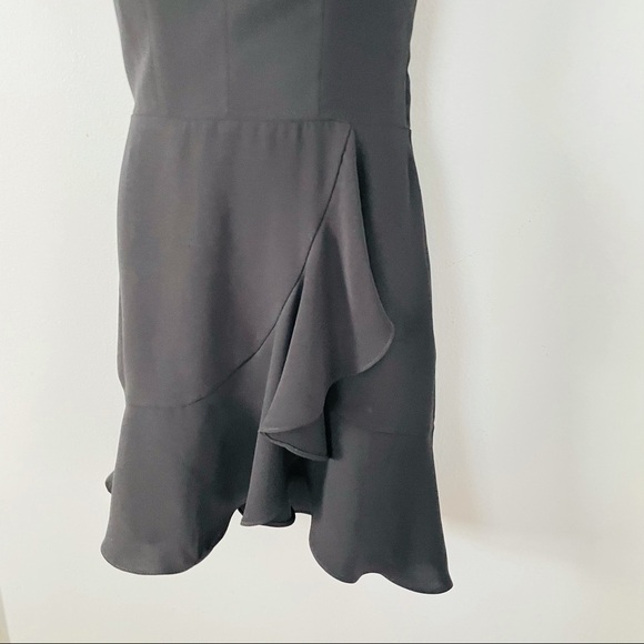 Amanda UpRichard deep plunge black mini dress - Picture 5 of 6